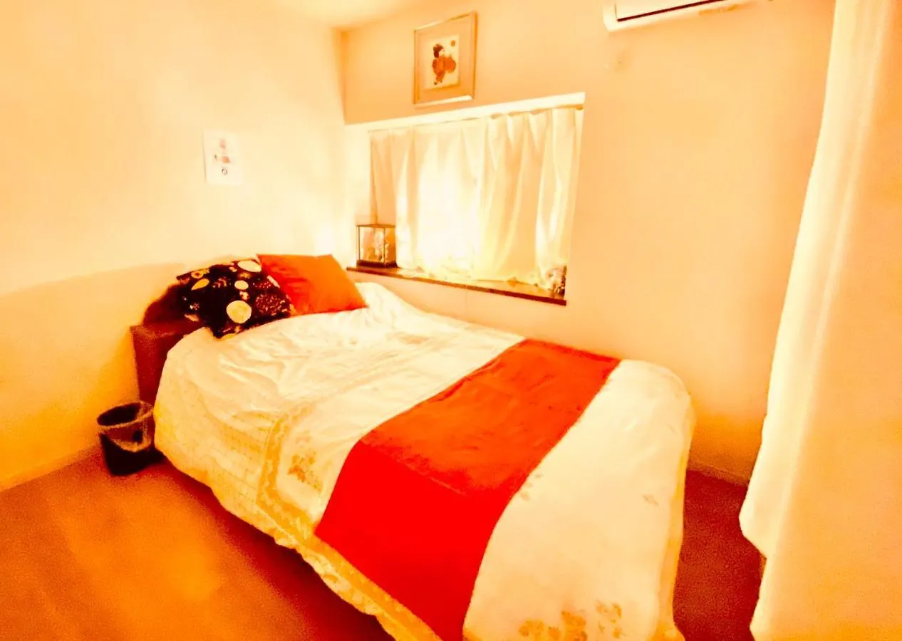 雲波館 Hotel Nagoya 0*,